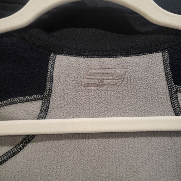 Sugoi Women's Cycling Jacket, Grey / Gray and Black,   LG Large - Picture 4 of 11